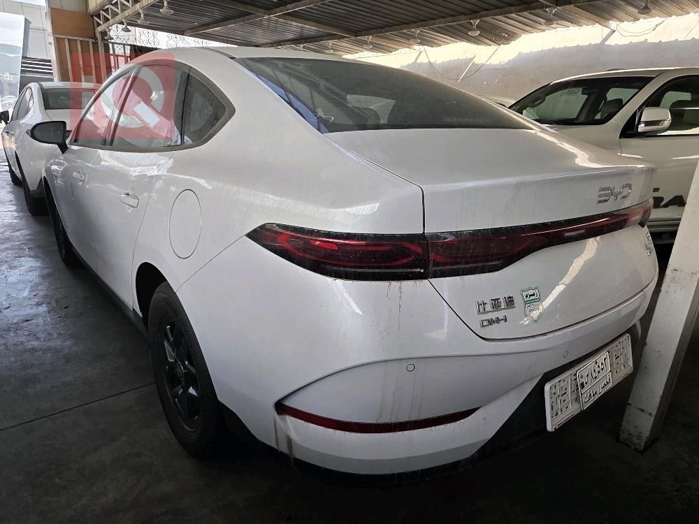 بي واي دي Qin Plus